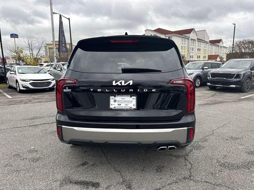 2025 Kia Telluride S