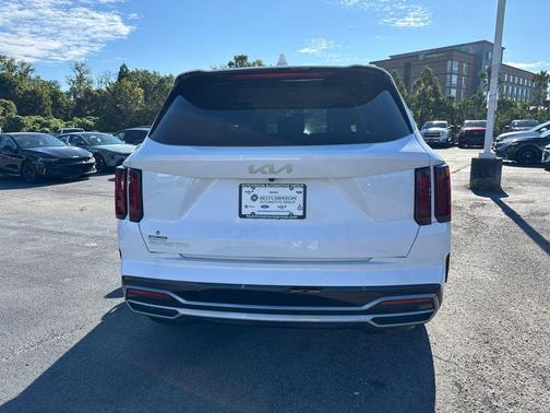 2023 Kia Sorento S