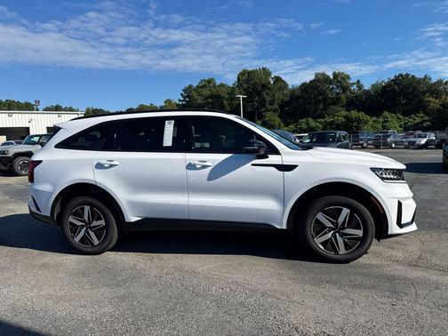 2023 Kia Sorento S