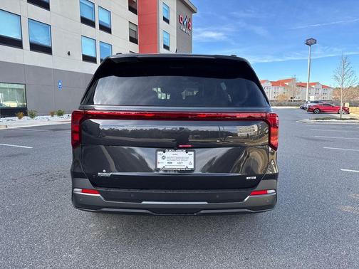 2026 Kia Carnival Hybrid SX