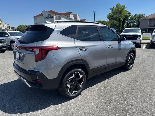 2025 Kia Seltos EX