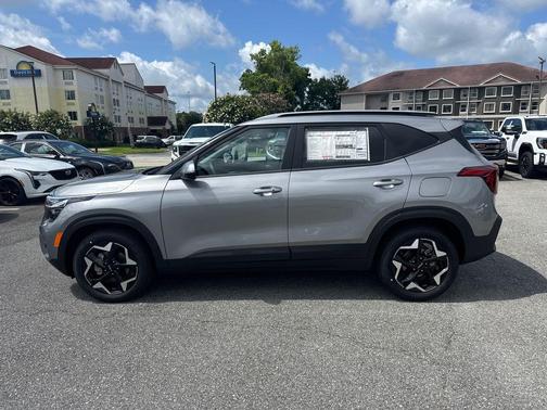 2025 Kia Seltos S