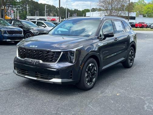 2025 Kia Sorento S