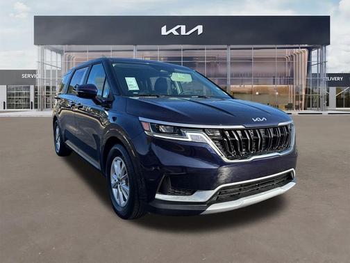 2023 Kia Carnival LX