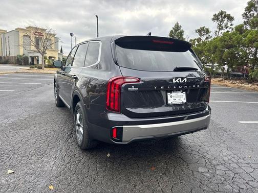 2025 Kia Telluride LX