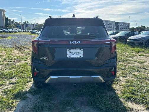 2025 Kia Seltos S