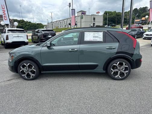 2025 Kia Niro SX Touring