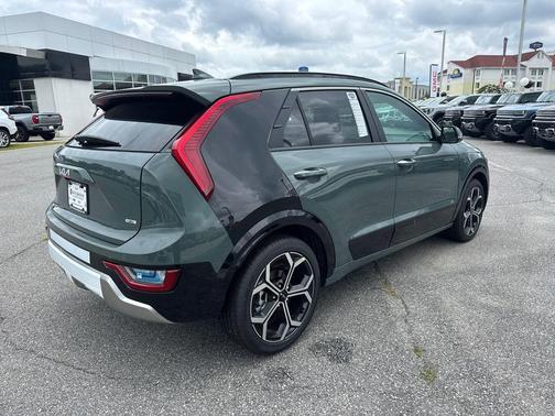 2025 Kia Niro SX Touring