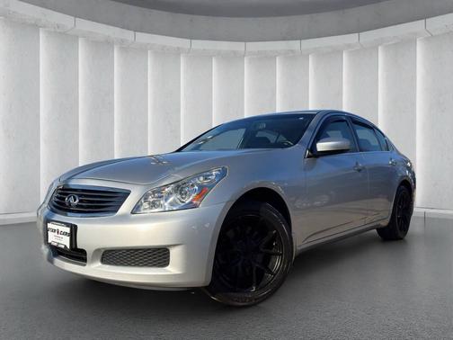 2009 INFINITI G37x Base