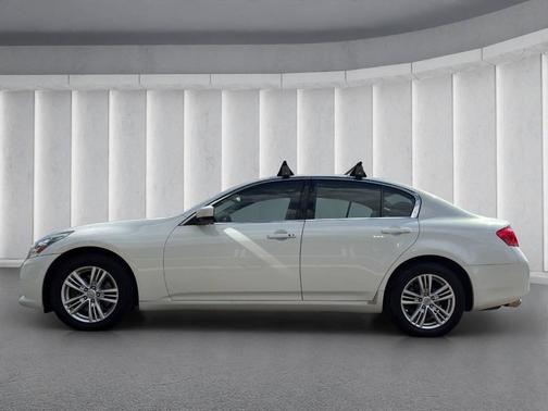 Moonlight White 2012 INFINITI G37x Base