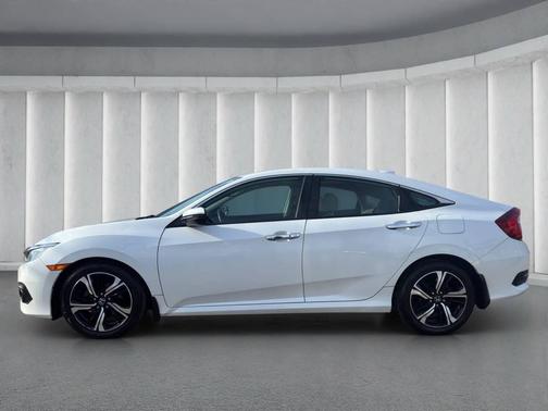 2016 Honda Civic Touring