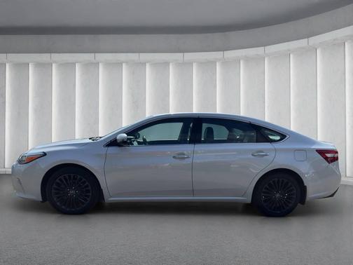 2017 Toyota Avalon Touring