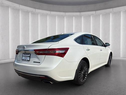 2017 Toyota Avalon Touring