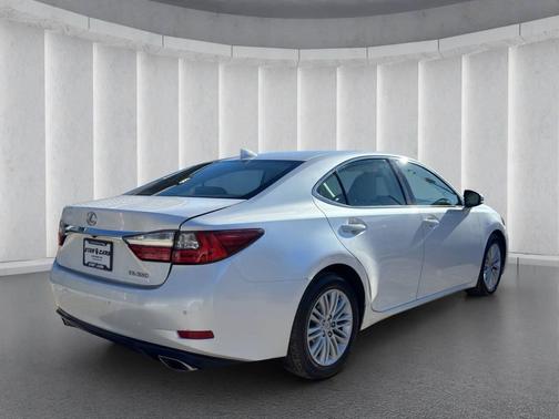 2017 Lexus ES 350 Base