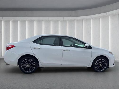 2014 Toyota Corolla S Plus
