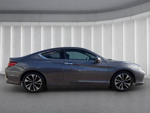 2017 Honda Accord EX