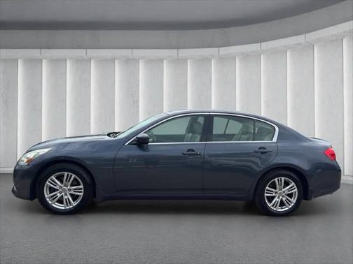 2013 INFINITI G37x Base