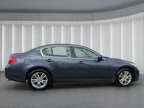 2013 INFINITI G37x Base