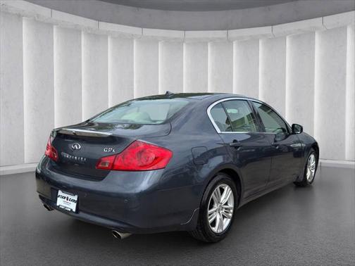 2013 INFINITI G37x Base