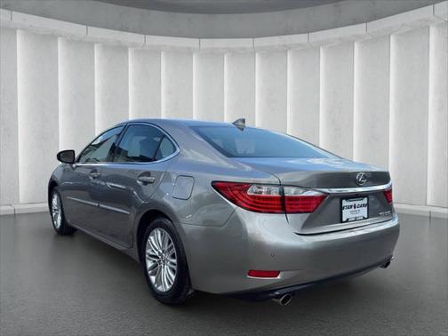 2015 Lexus ES 350 Crafted Line