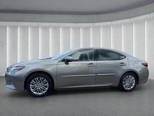 2015 Lexus ES 350 Crafted Line