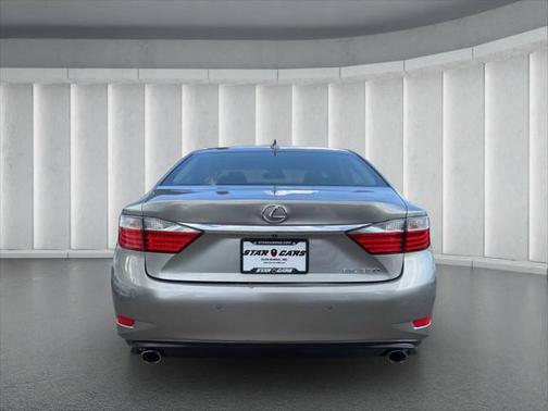 2015 Lexus ES 350 Crafted Line