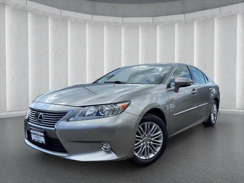 2015 Lexus ES 350 Crafted Line