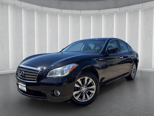 2013 INFINITI M37x Base