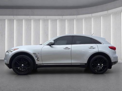 Liquid Platinum 2014 INFINITI QX70 Base