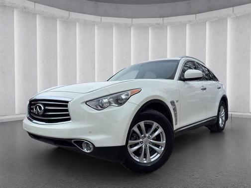 2016 INFINITI QX70 Base