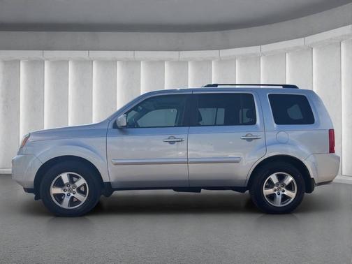 Alabaster Silver Metallic 2011 Honda Pilot EX-L