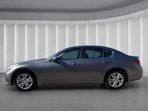 2013 INFINITI G37x Base