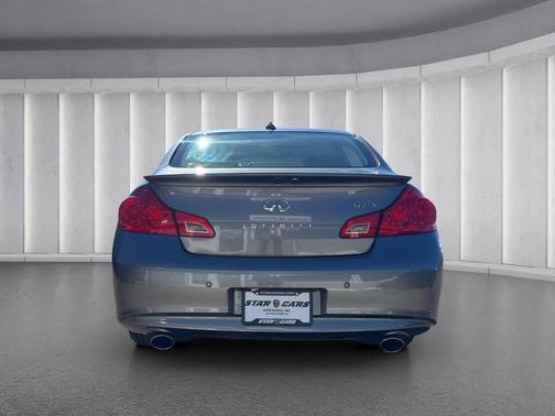2013 INFINITI G37x Base