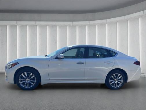 2015 INFINITI Q70 3.7X
