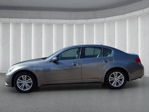 2013 INFINITI G37x Base