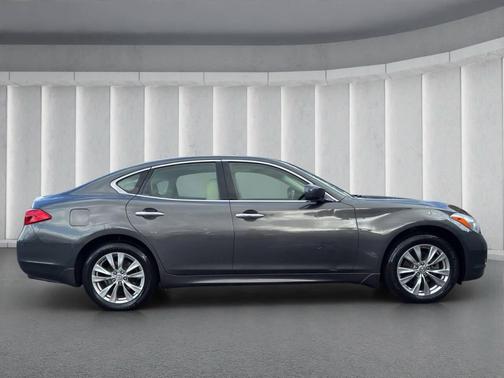 2012 INFINITI M37x Base