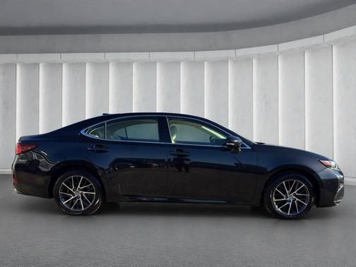 2016 Lexus ES 350 Base