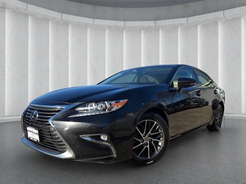 2016 Lexus ES 350 Base