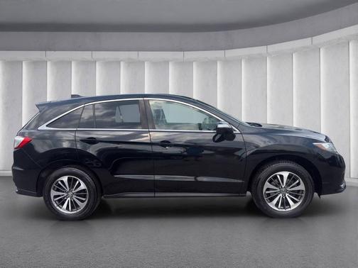 Crystal Black Pearl 2017 Acura RDX Advance Package