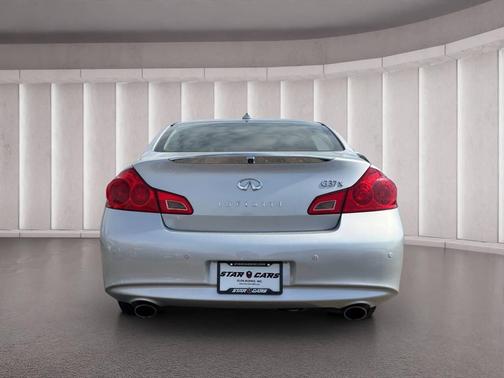 Liquid Platinum 2013 INFINITI G37x Base