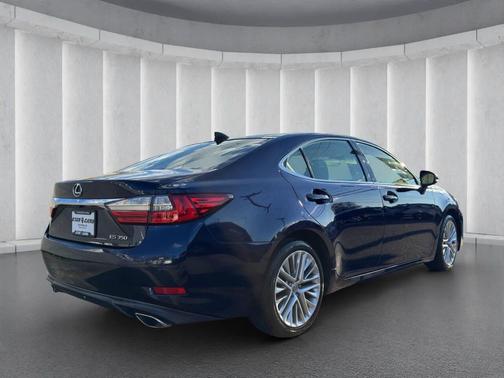 2016 Lexus ES 350 Base