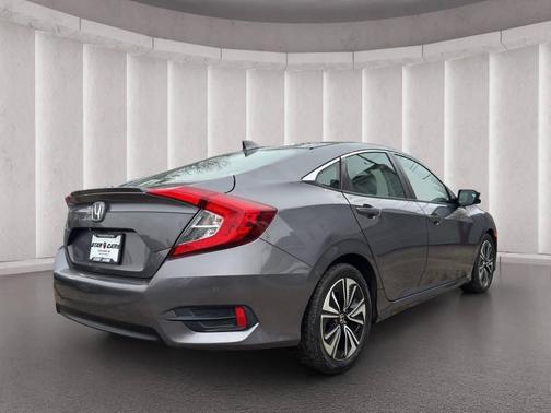2018 Honda Civic EX-T