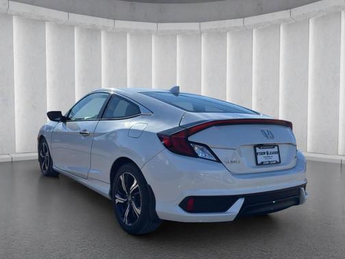 2017 Honda Civic Touring