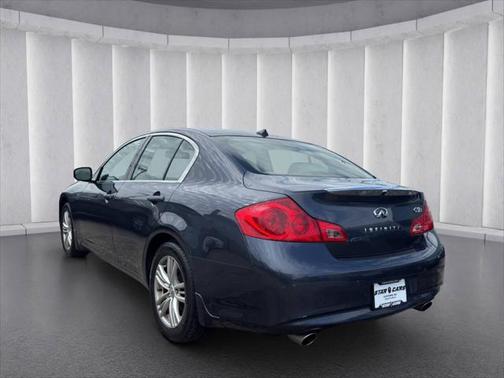 2013 INFINITI G37x Base