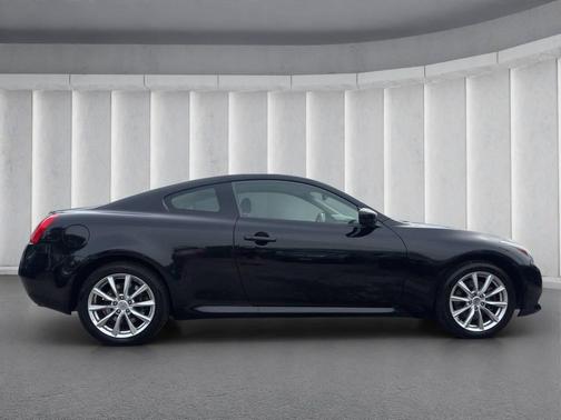 2012 INFINITI G37x Base