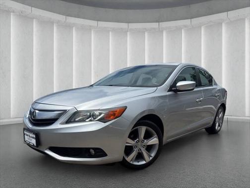 2014 Acura ILX 2.0L Technology
