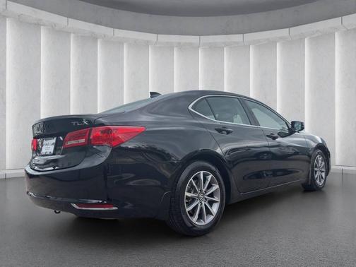 Crystal Black Pearl 2018 Acura TLX Technology