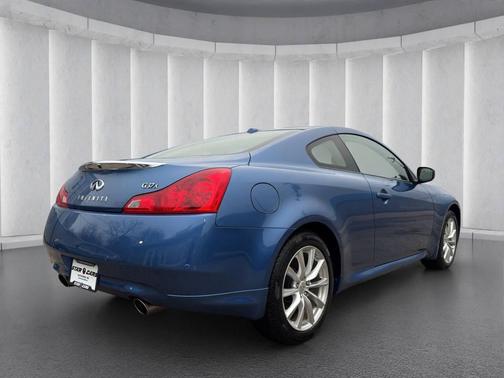 2012 INFINITI G37x Base