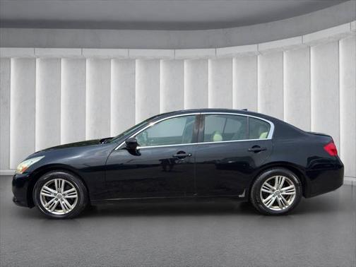 2012 INFINITI G25 Journey