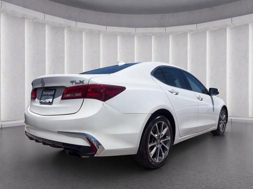 Platinum White Pearl 2019 Acura TLX FWD